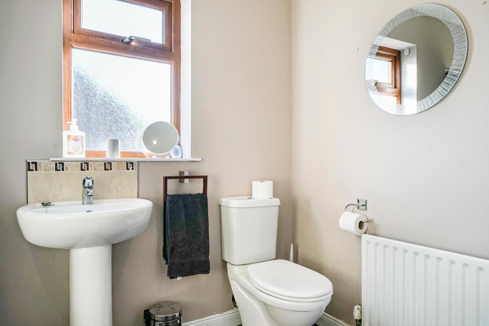3 Bed House, Quiet Location Close To Bangor Ngoại thất bức ảnh